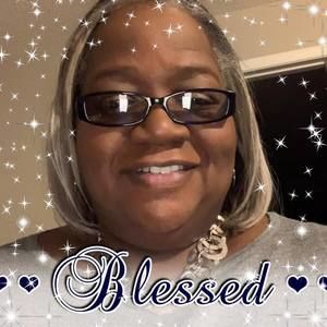 Meet your Posher, Sandra